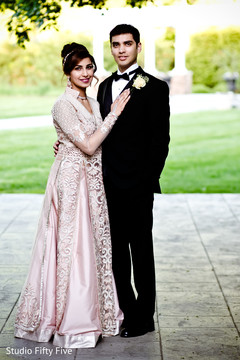 Perfect Indian soulmates photo. indian bride and groom,indian wedding reception fashion,indian wedding photography