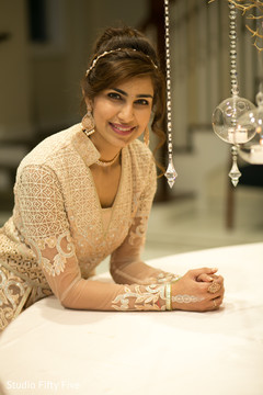Marvelous Indian bride solo portrait. indian wedding bride,floral and decor,portrait