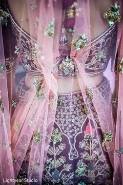 Fantastic Indian bride lehenga and dupatta. indian bride fashion,dupatta