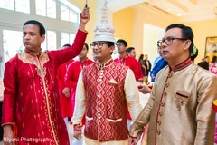 Indian groom's milni ritual indian wedding ceremony,milni ceremony,indian groom fashion