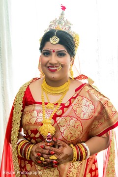 Stunning indian bride indian bride hair and makeup,indian bride fashion,bridal jewelry