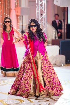 Incredible indian bride's performance indian wedding reception,indian bride fashion,indian wedding reception performers