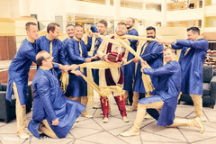 Creative Indian groomsmen photography. indian groomsmen fashion,indian groom