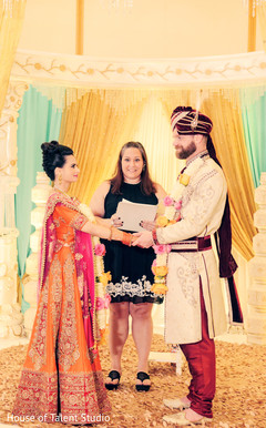 Inspiring Indian American wedding ceremony. indian fusion wedding ceremony,mandap,indian bride and groom
