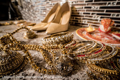 Indian bride's wedding accessories Indian bride's wedding accessories