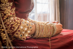 Astonishing indian bride's bangles Astonishing indian bride's bangles