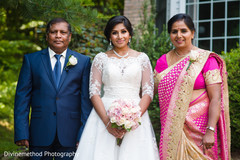 Sweet indian bride with parents portrait Sweet indian bride with parents portrait