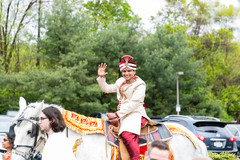 Indian groom riding baraat horse capture indian wedding baraat,indian groom fashion,indian groom turban,baraat horse