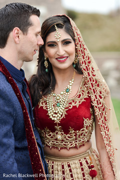 Gorgeous indian bride in red and gold lengha Gorgeous indian bride in red and gold lengha