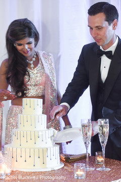 Indian wedding cake cutting ceremony Indian wedding cake cutting ceremony