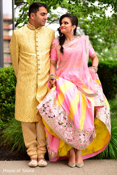 Indian lovebirds pre-wedding photography. pre-wedding fashion,indian wedding photography,indian bride and groom