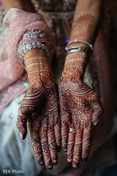Bridal mehndi art. indian bride,bridal mehndi,henna