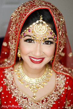 Gorgeous indian bride portrait Gorgeous indian bride portrait