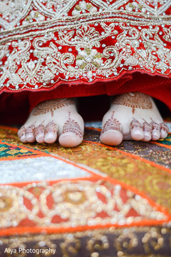 Indian bride's feet mehndi art Indian bride's feet mehndi art