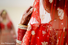 Marvelous indian bride's bangles Marvelous indian bride's bangles