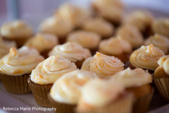 Sweet little cupcakes Sweet little cupcakes