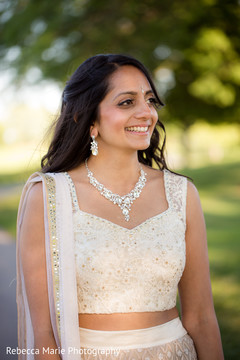 Gorgeous indian bride indian wedding gallery,outdoor photography,indian bride fashion