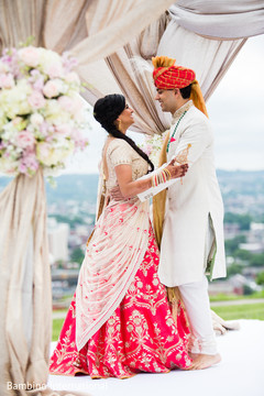 Heartwarming indian bride and groom photo shoot ndian bride lengha,indian groom fashion,bridal jewelry