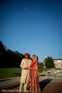 Lovely indian bride and groom's capture Lovely indian bride and groom's capture
