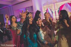 Ravishing indian bride showing some dance moves indian wedding reception,indian wedding reception photography,indian bride,dj and entertainment