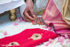 Indian bride's bichiya ritual Indian bride's bichiya ritual