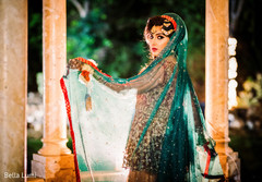 Glamorous indian bride outfit Glamorous indian bride outfit