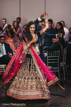 Gorgeous indian lovebirds dancing