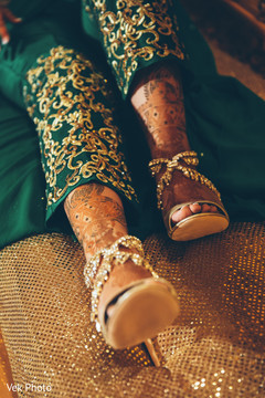 Golden strappy Indian bridal sandals. Golden strappy Indian bridal sandals.