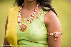Lovely Indian bride floral and pearl jewelry. Lovely Indian bride floral and pearl jewelry.