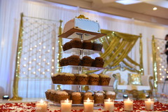 Indian wedding cupcakes design. Indian wedding cupcakes design.