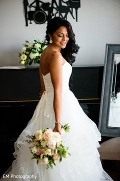 Marvelous Indian bride look. Marvelous Indian bride look.