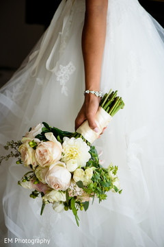 Graceful Indian bride bouquet. Graceful Indian bride bouquet.
