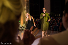 Enchanting live performers Enchanting live performers