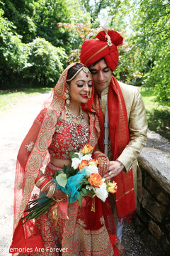 Sweet Indian couple wedding photography. Sweet Indian couple wedding photography.