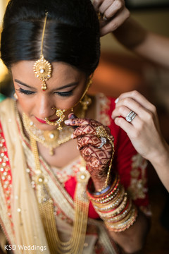 Inspiring Indian bride wedding ceremony look. Inspiring Indian bride wedding ceremony look.