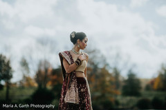 Glowing indian bride capture Glowing indian bride capture