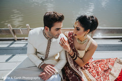 See this dazzling indian couple's photo session See this dazzling indian couple's photo session