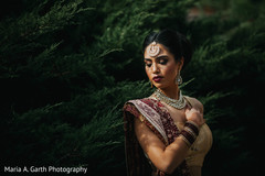 Insanely beautiful indian bride's photo session Insanely beautiful indian bride's photo session