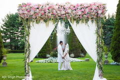 Enchanting indian lovebirds outdoor photo shoot Enchanting indian lovebirds outdoor photo shoot