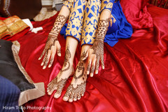 Mind blowing full mehndi design. Mind blowing full mehndi design.