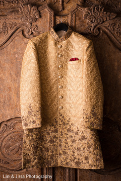 Indian groom sherwani capture Indian groom sherwani capture