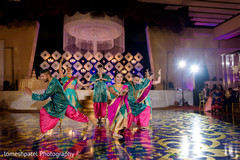 Marvelous indian wedding reception dance performance Marvelous indian wedding reception dance performance