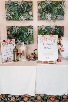 Splendid indian wedding reception decor Splendid indian wedding reception decor