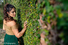 Beautiful indian bride posing Beautiful indian bride posing