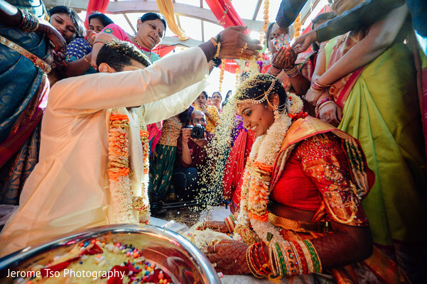 indian wedding ceremony,indian wedding ceremony photography,indian bride and groom