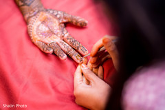 Mehndi artist at work indian wedding gallery,mehndi party,indian bride,mehndi art