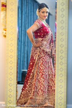 Fabulous indian bride's wedding outfit indian bride getting ready,indian bride fashion,bridal jewelry