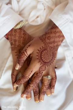 Incredible indian bridal mehndi art Incredible indian bridal mehndi art