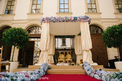 Spectacular indian wedding stage decor Spectacular indian wedding stage decor