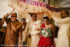 Fabulous indian bride's grand entrance Fabulous indian bride's grand entrance